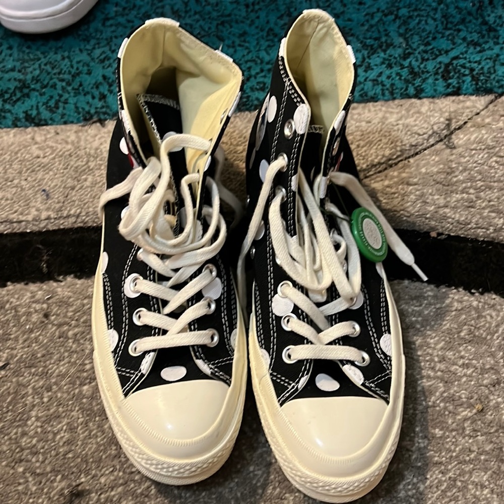 Comme des Garçons PLAY x Converse Chuck Taylor